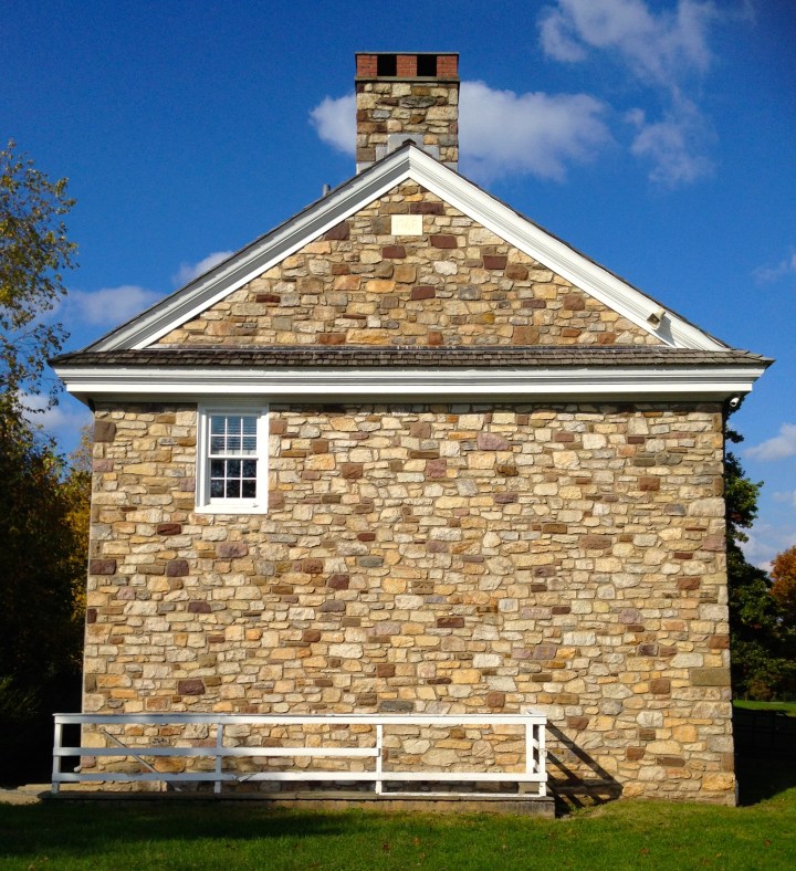 No fall foliage but I thought the stone house looked so pretty against the blue sky with the wispy white cloud